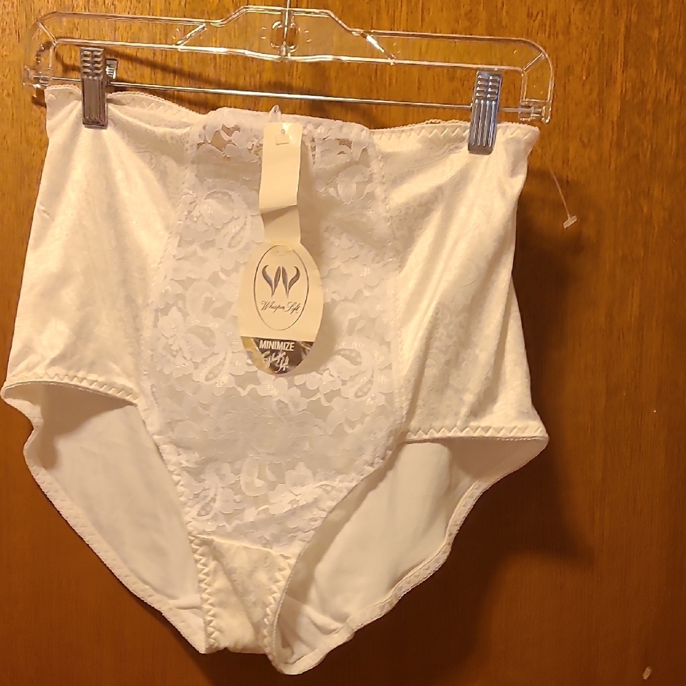 White Lace High-Waisted Panties Full-Coverage